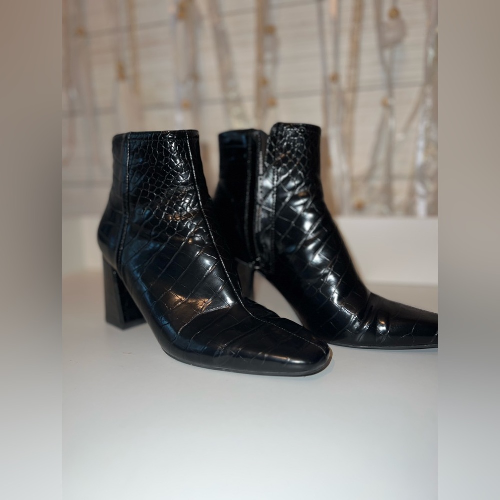 Zara Faux Alligator Booties | EU 36